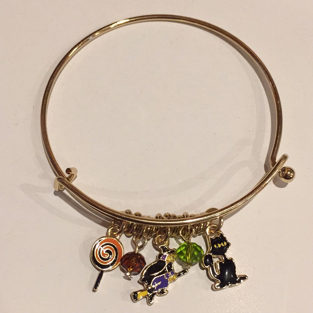 👻Halloween Charm Bracelet 👻